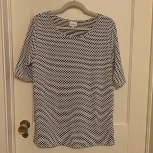 NWT LuLaRoe Black and White Polka Dot Gigi